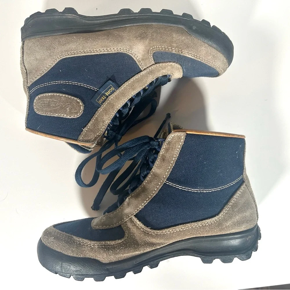 VTG Vasque Skywalk Hiking Boots Gore-Tex Sz 7.5 M Tan‎ Navy Suede Gorpcore Italy